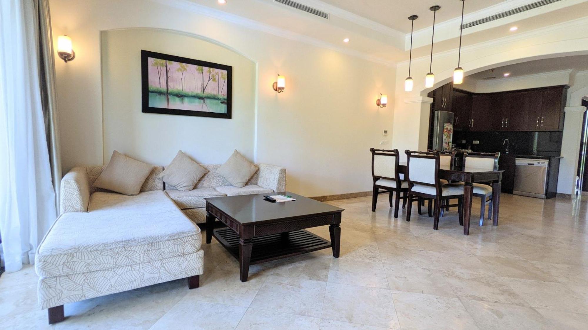 Olalani Resort & Condotel Дананг Екстериор снимка